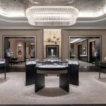 Van Cleef &Arpels Вновь открывает магазин в South Coast Plaza, Увеличив его Площадь